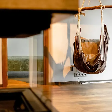 דירה Stylish Mansard In Quite Center *