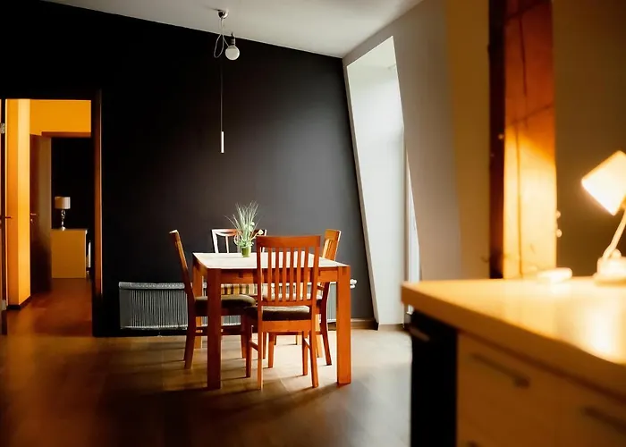 Appartamento Stylish Mansard In Quite Center