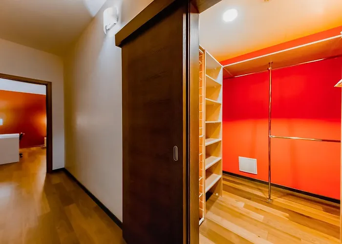 Stylish Mansard In Quite Center * Riga