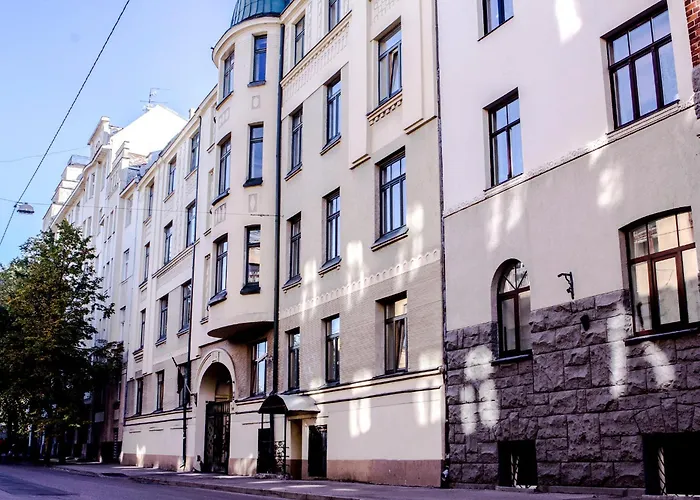 Stylish Mansard In Quite Center Riga