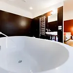 Апартаменты Stylish Mansard In Quite Center Рига